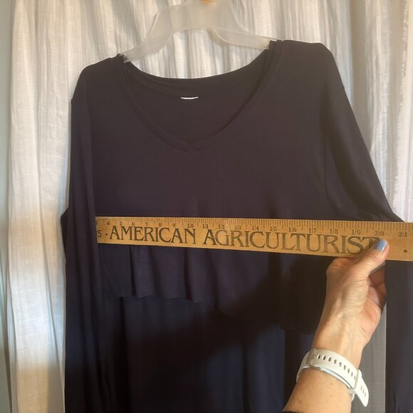 Nursing shirt, Breastfeeding,Navy, Time & Tru, Large, Dbl layer, Raw edge hem - Picture 8 of 10